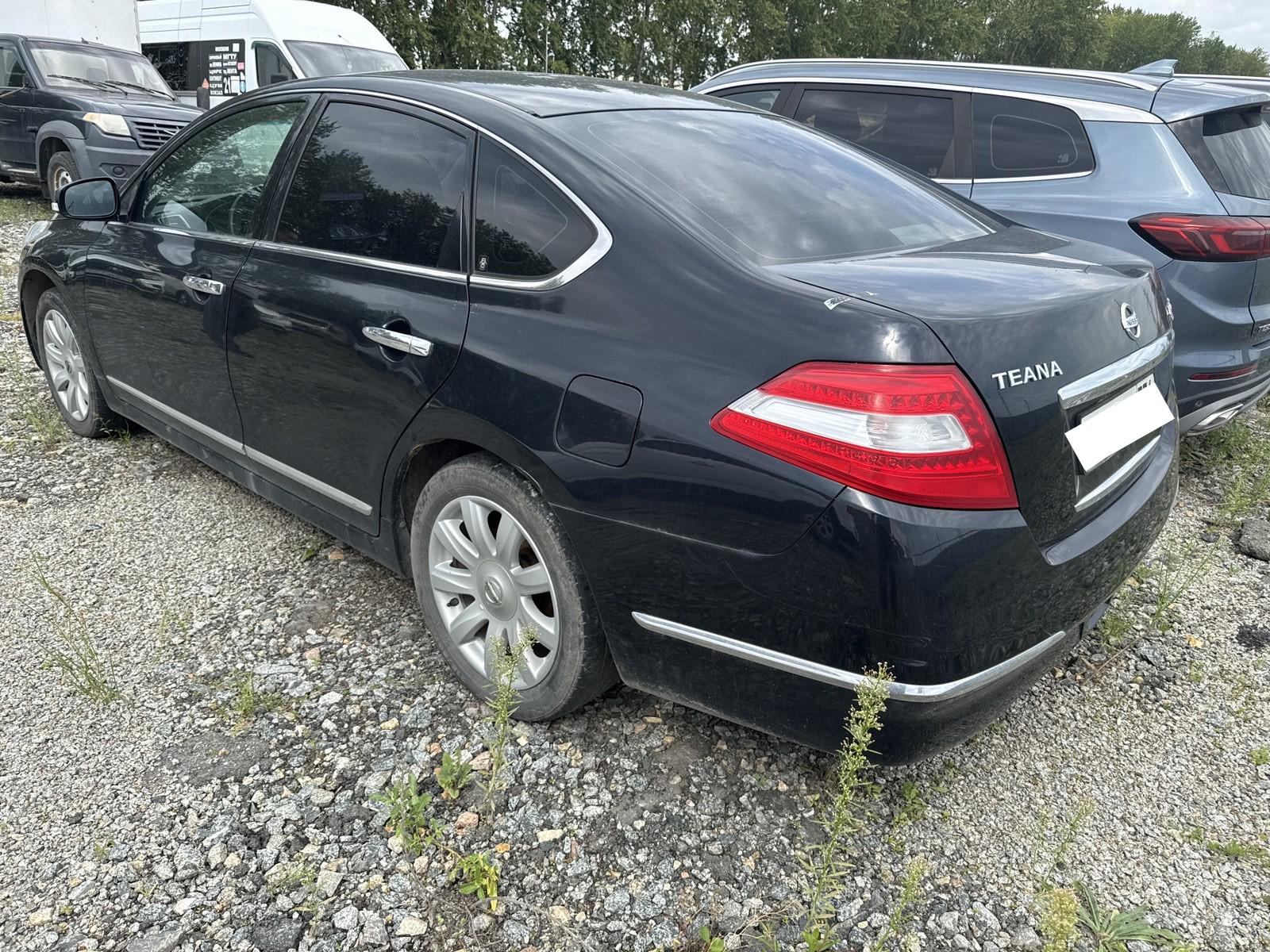 Nissan Teana