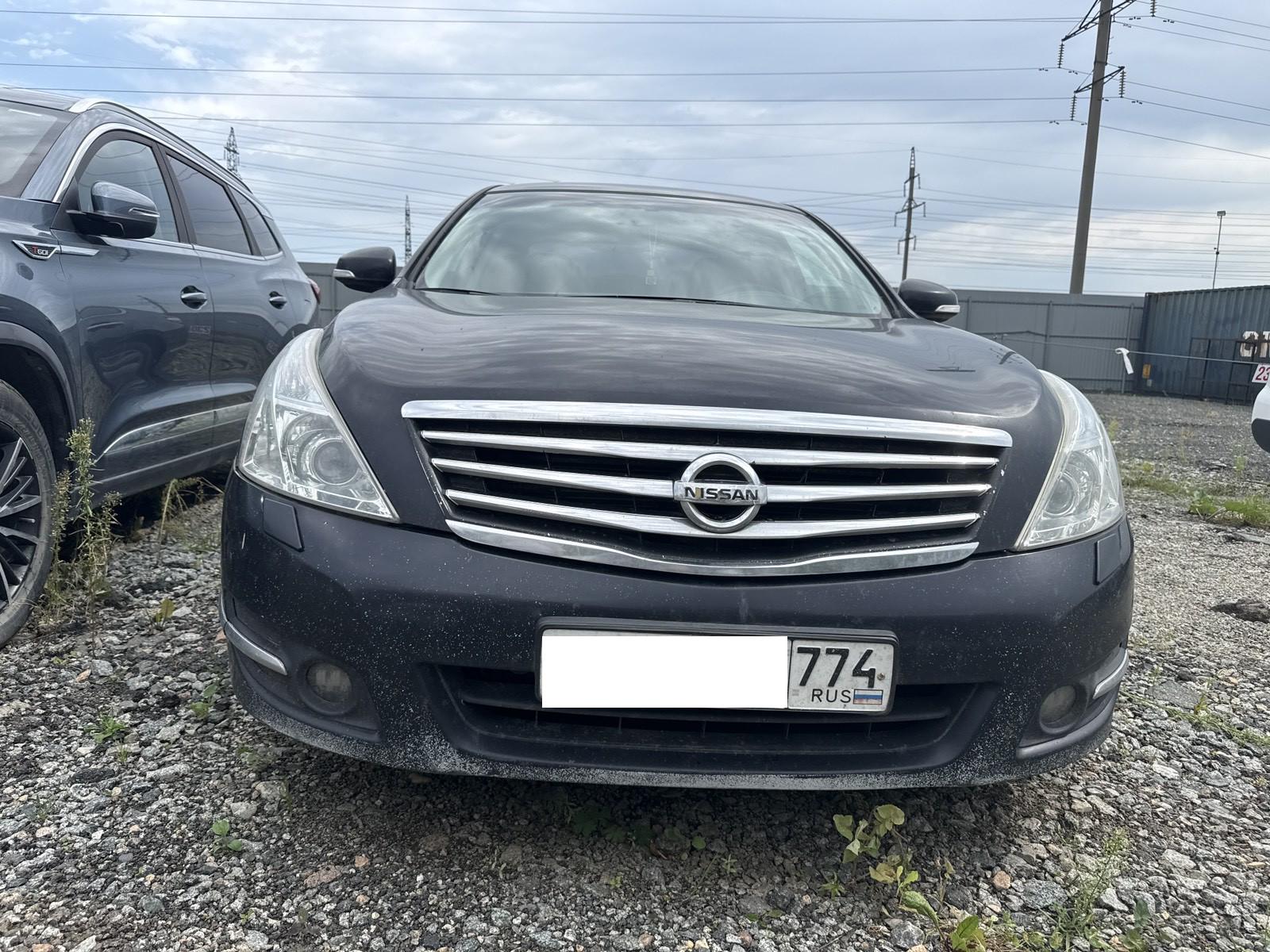 Nissan Teana