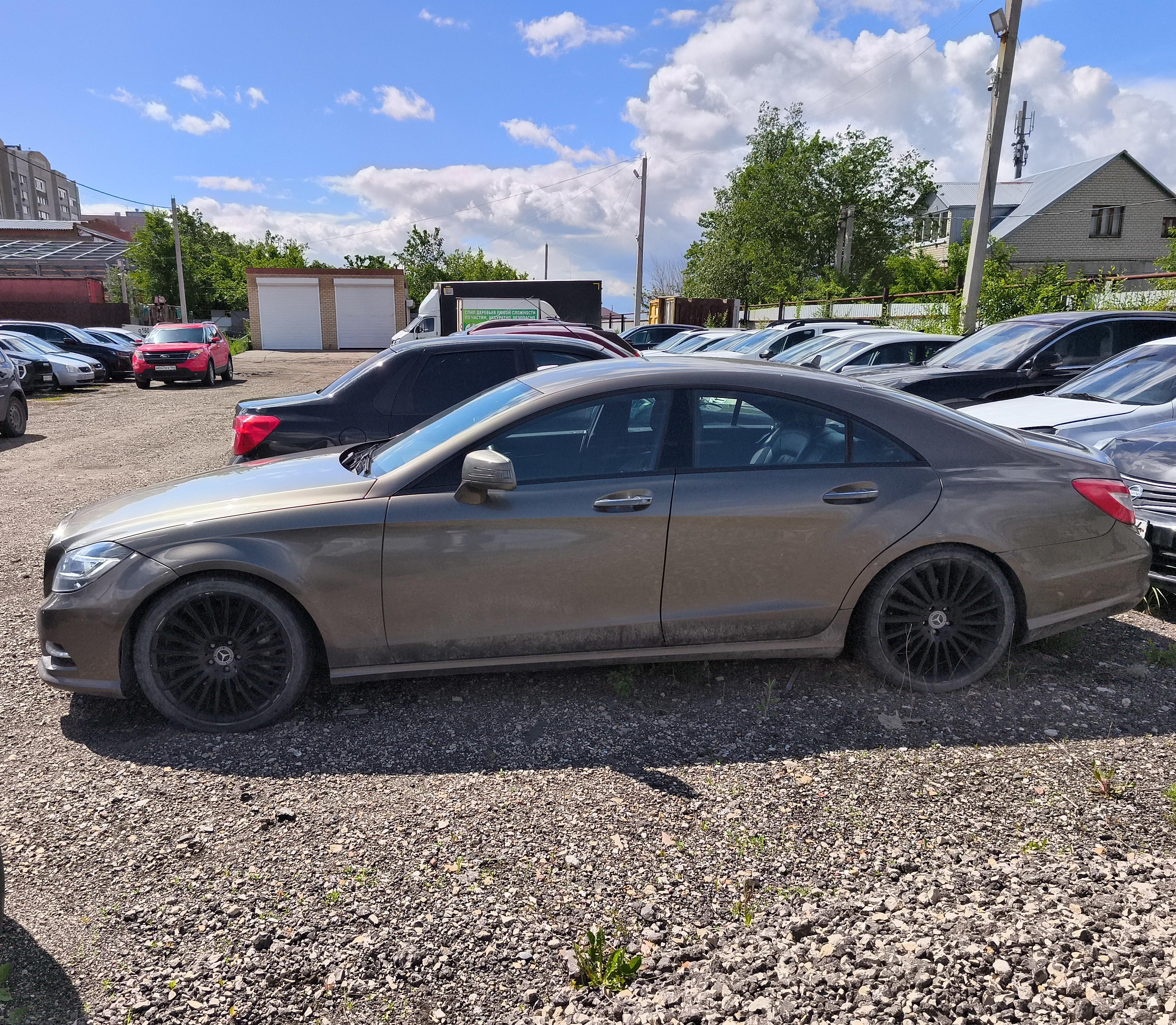 Mercedes-Benz Cls-Class