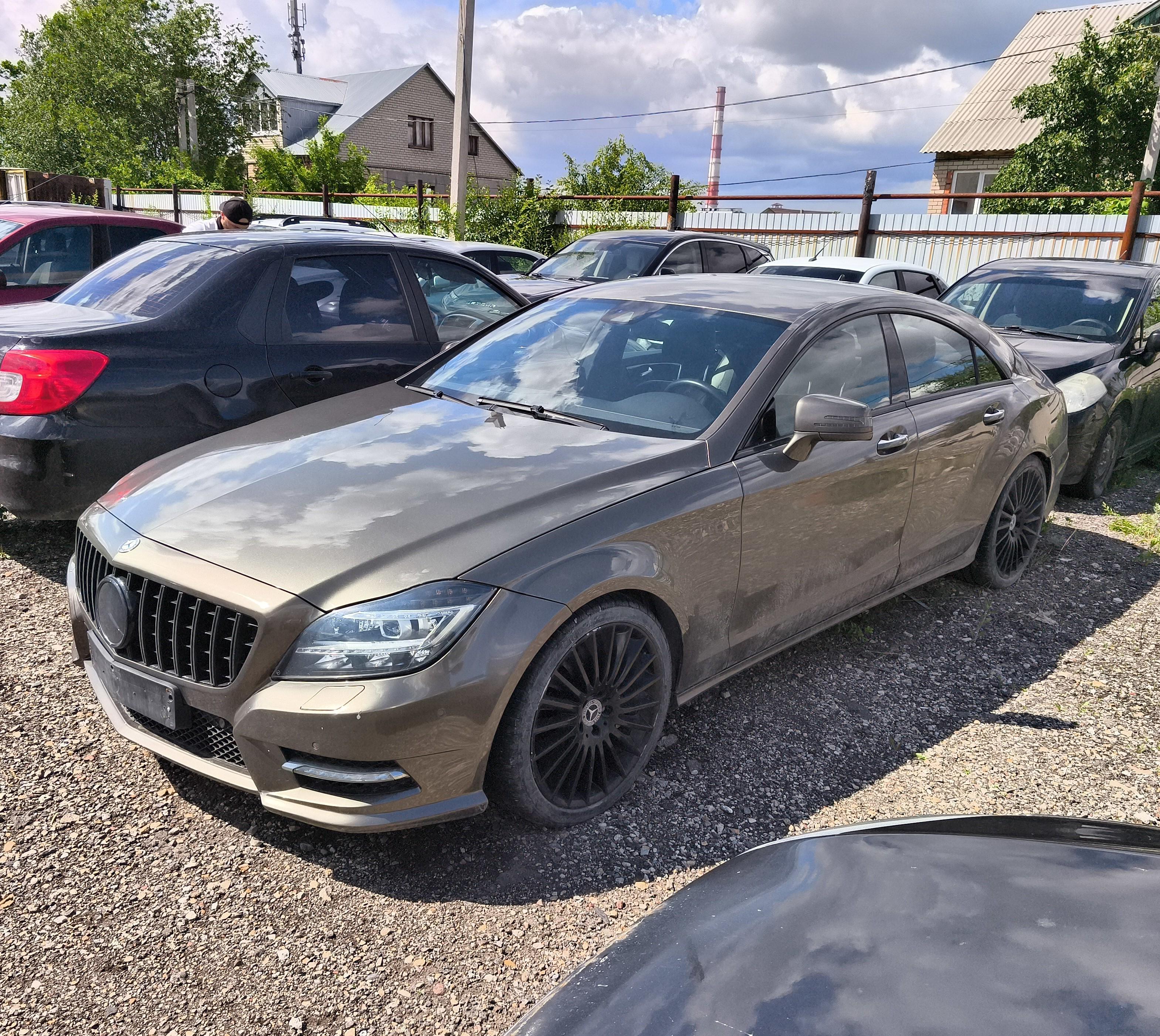 Mercedes-Benz Cls-Class