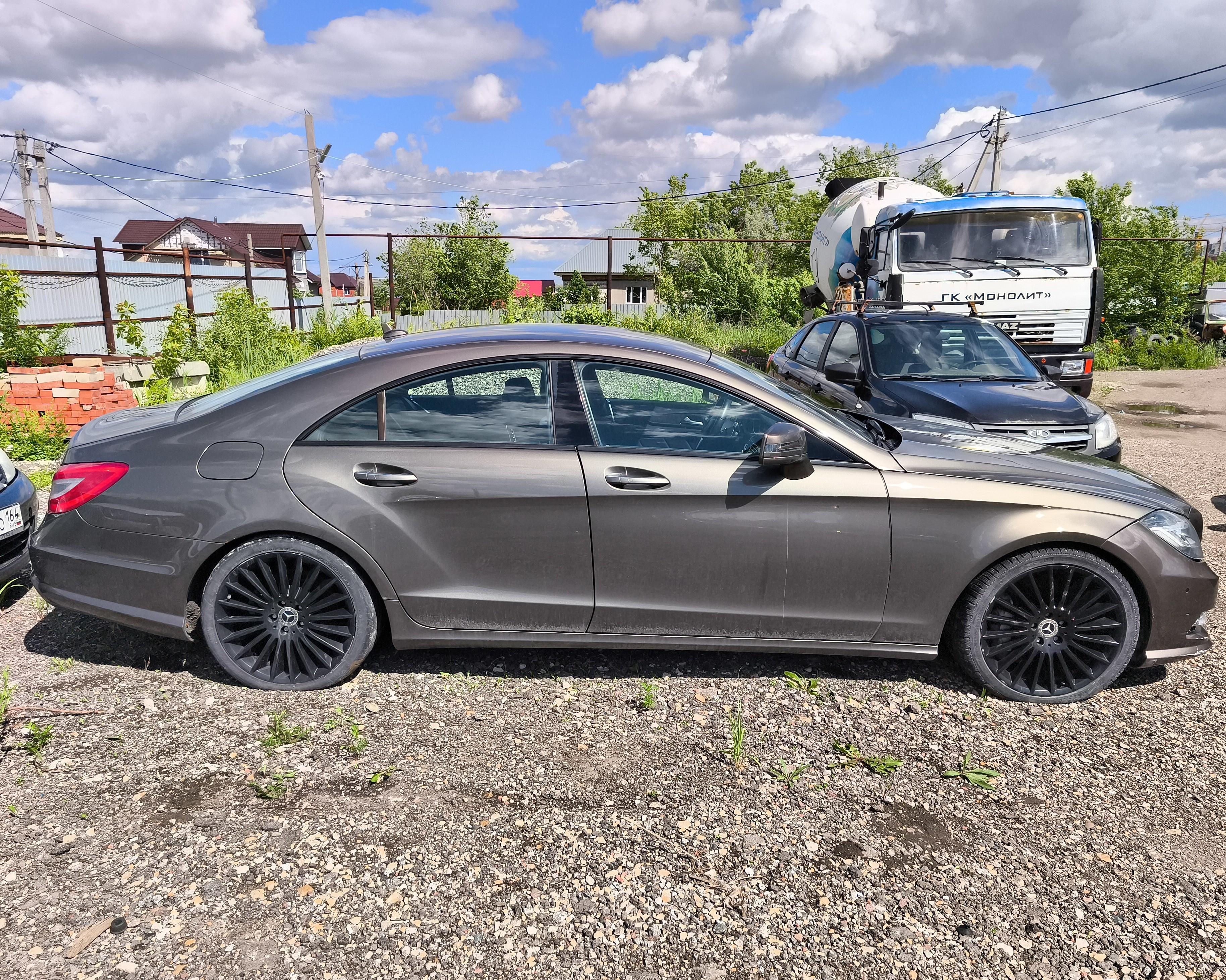 Mercedes-Benz Cls-Class