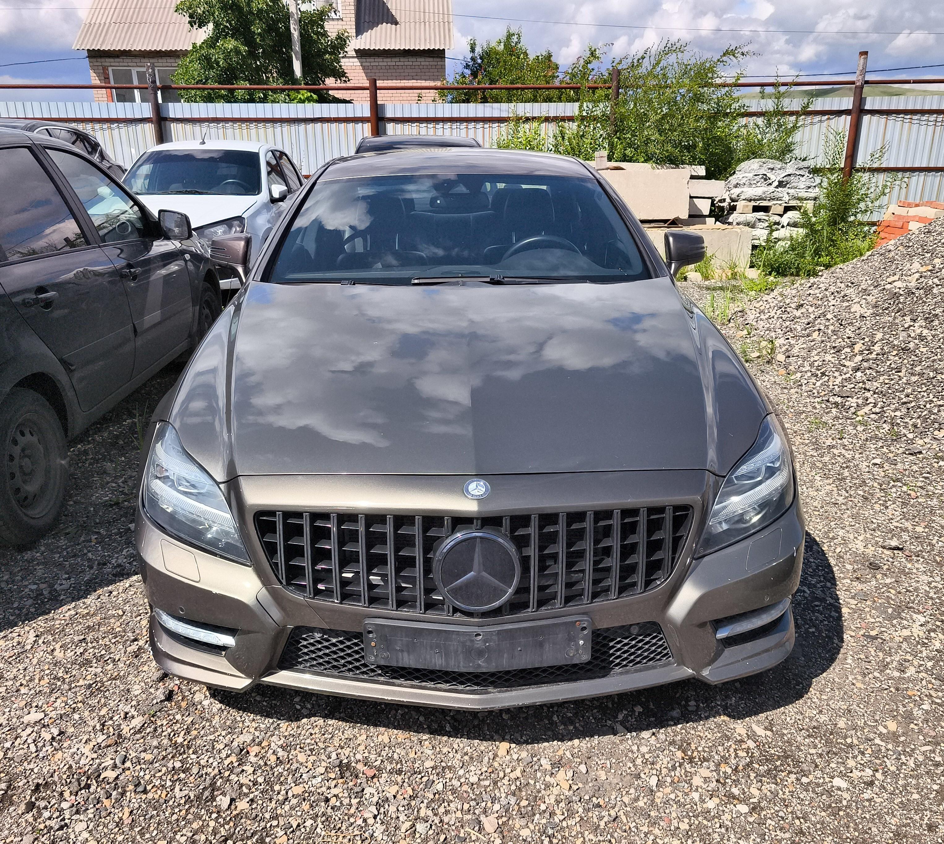 Mercedes-Benz Cls-Class