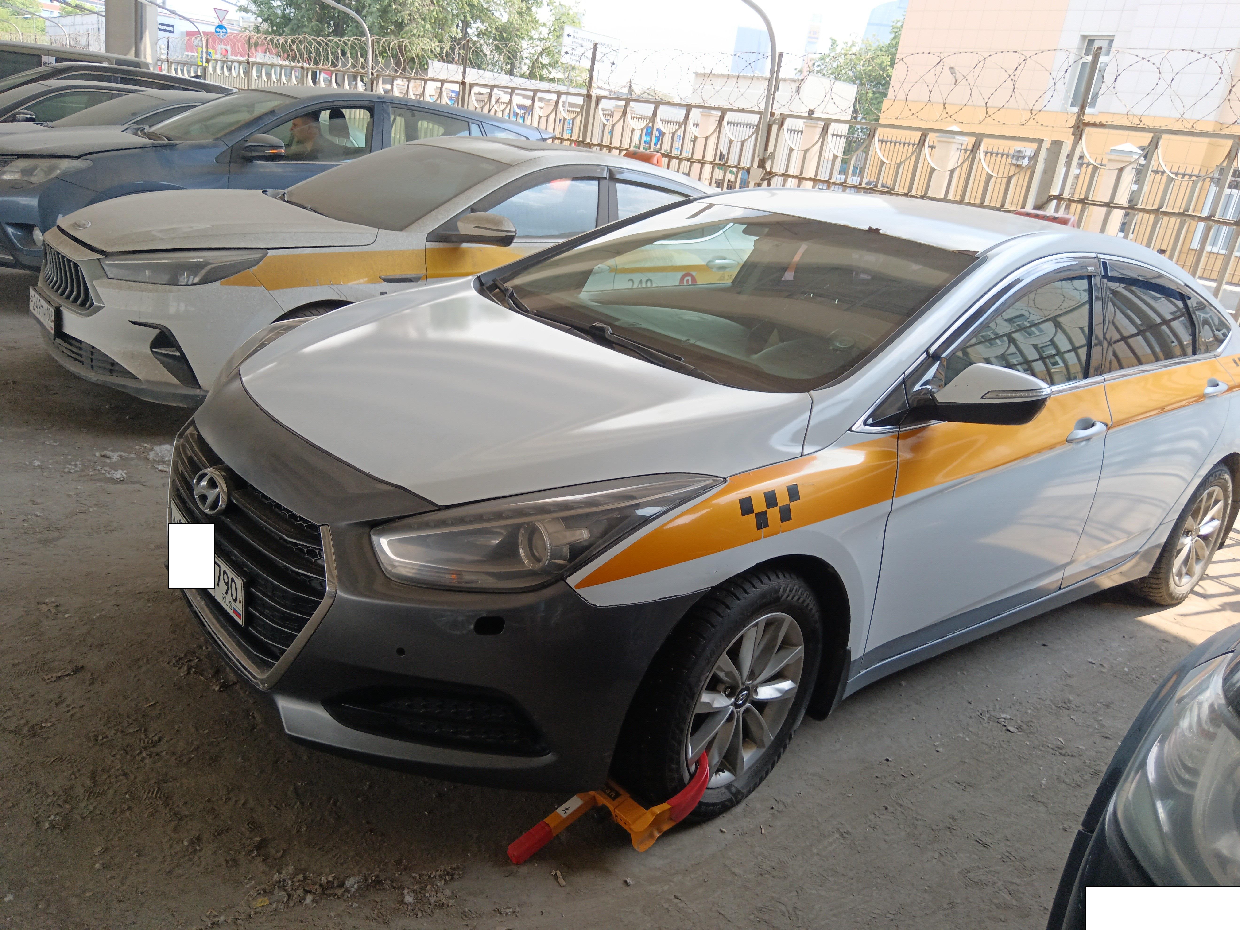 Hyundai I40