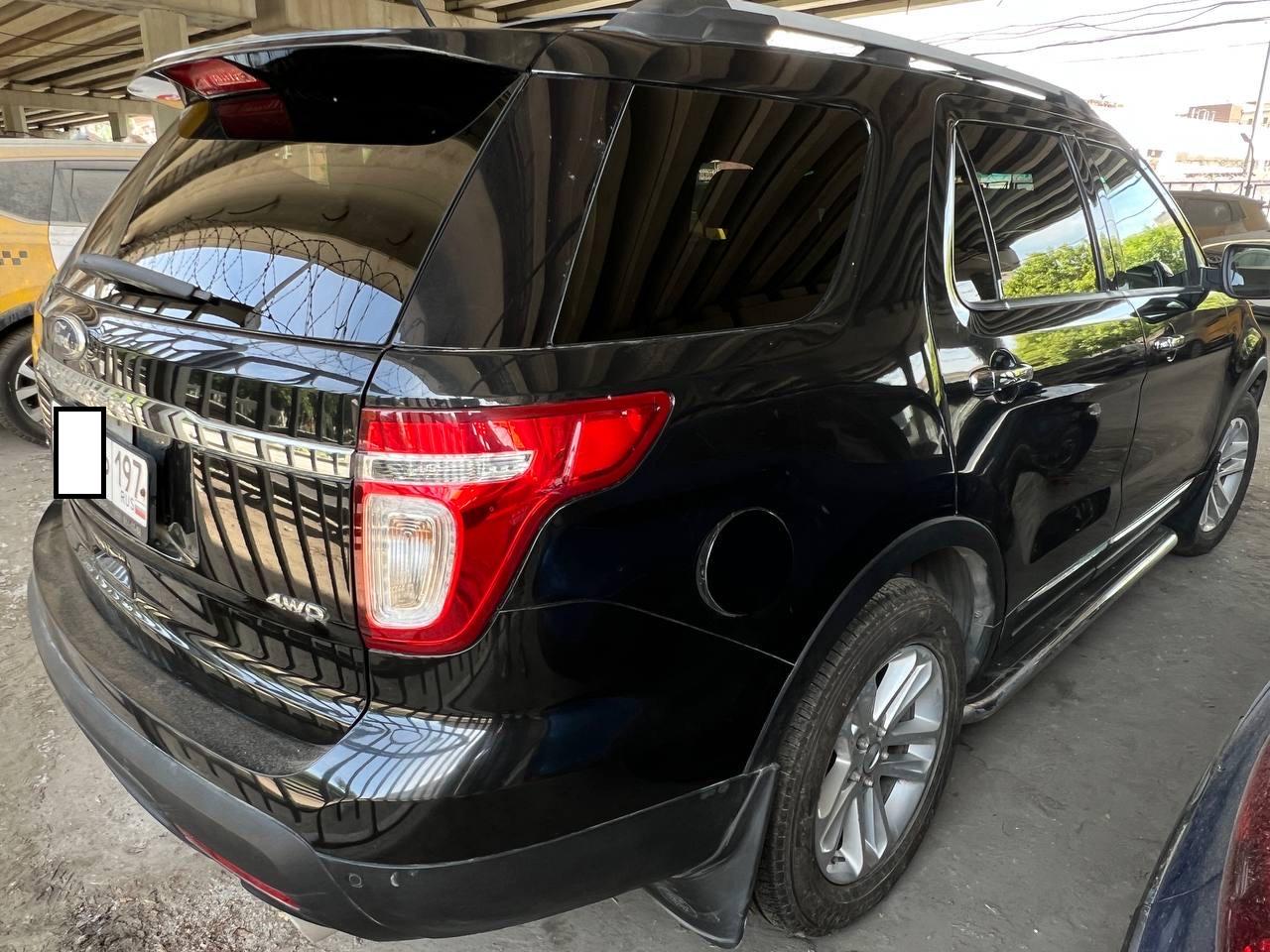 Ford Explorer