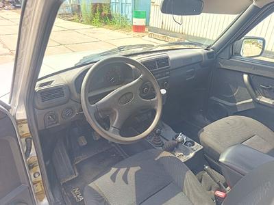 auto-media-item-4