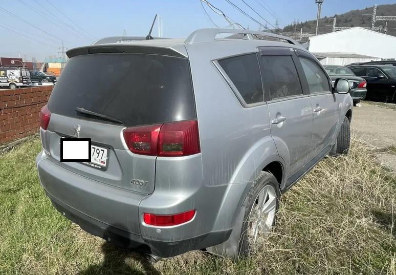 Peugeot 4007