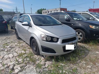 auto-media-item-2