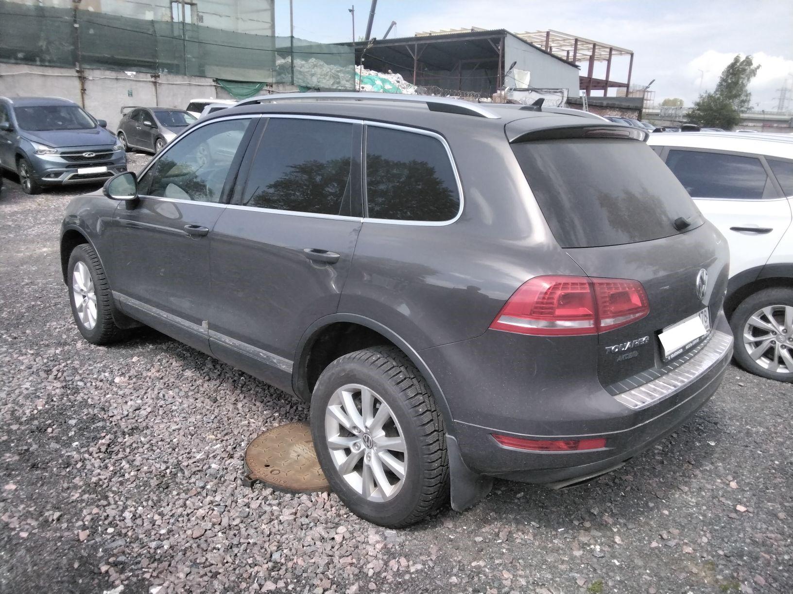 Volkswagen Touareg