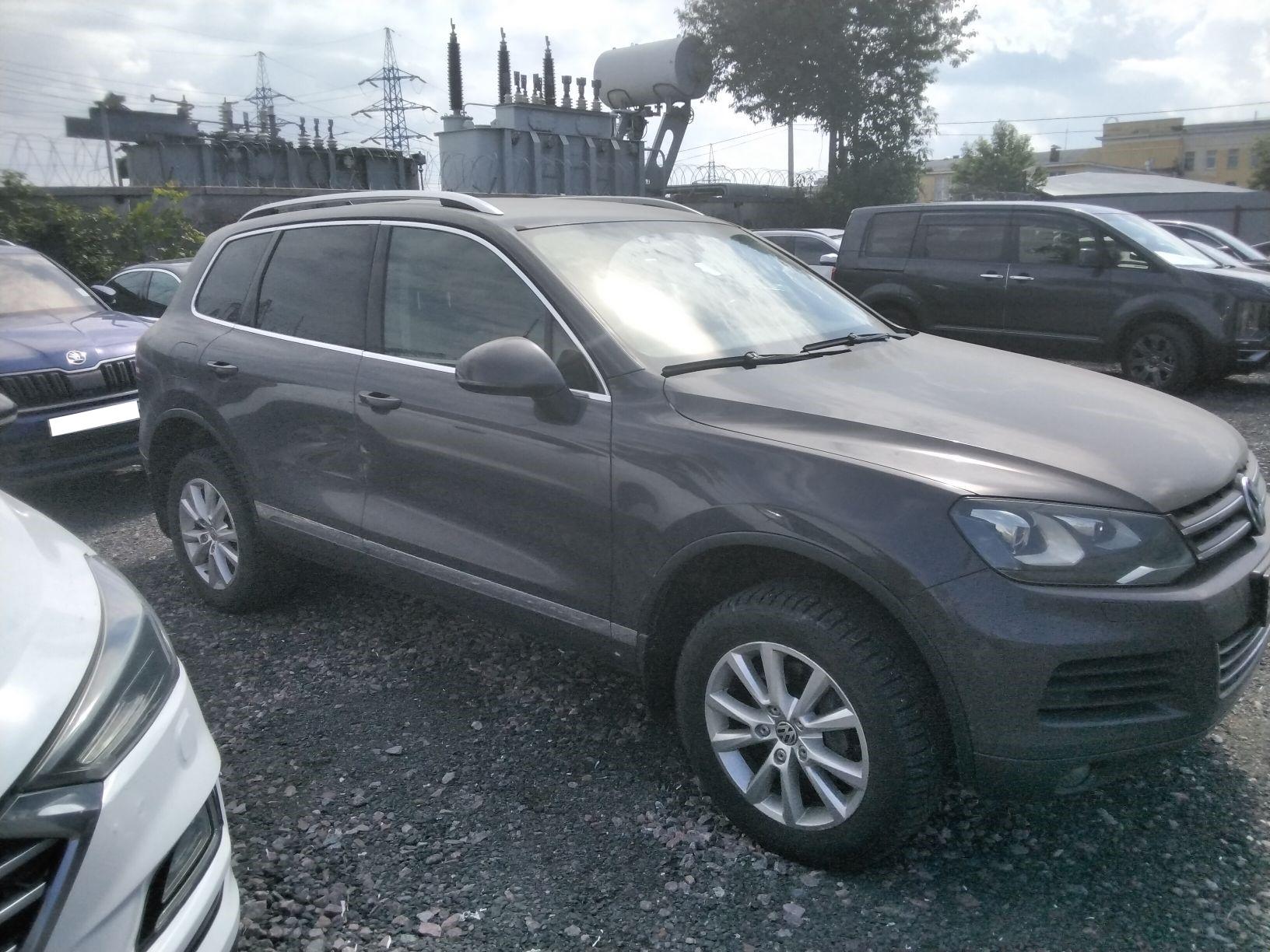 Volkswagen Touareg