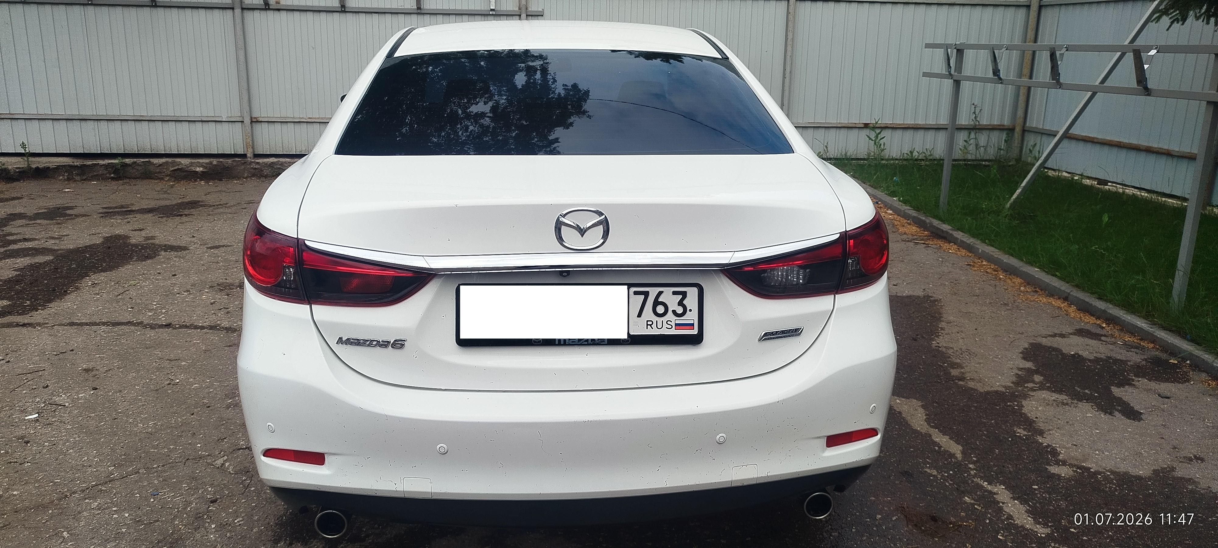 Mazda 6