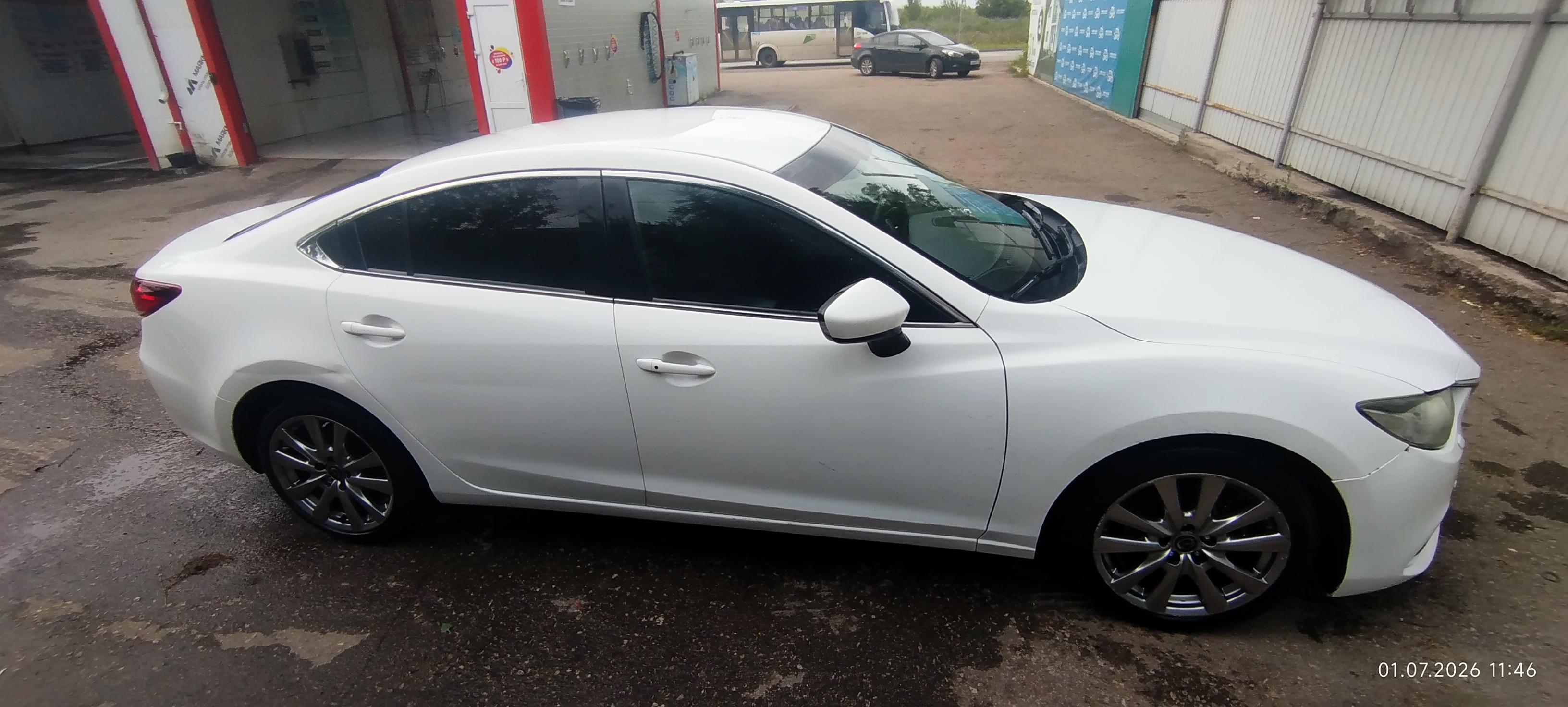 Mazda 6