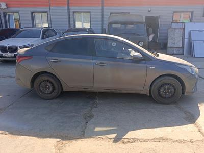 auto-media-item-1