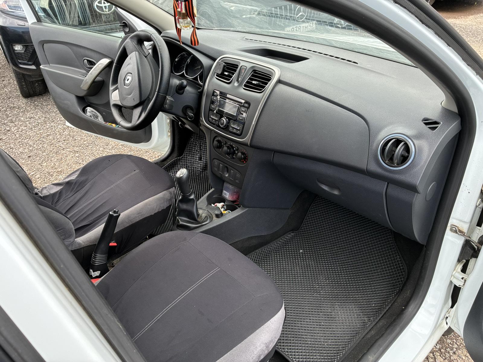Renault Logan