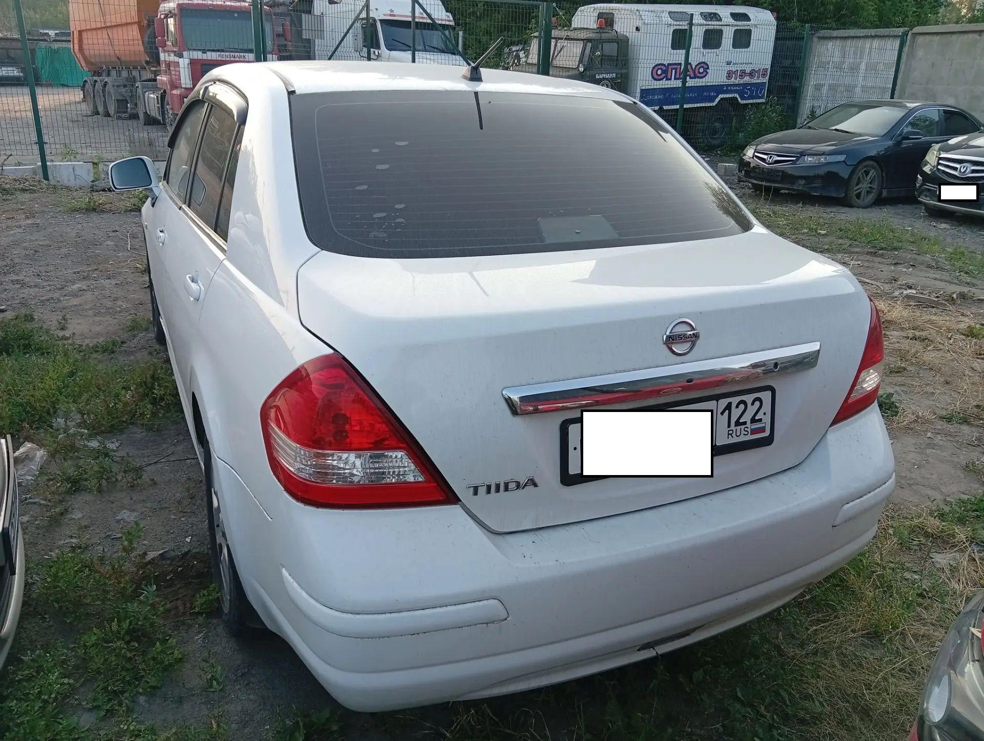 Nissan Tiida