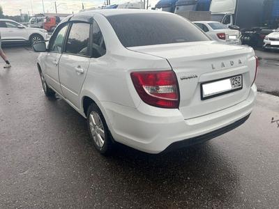auto-media-item-3
