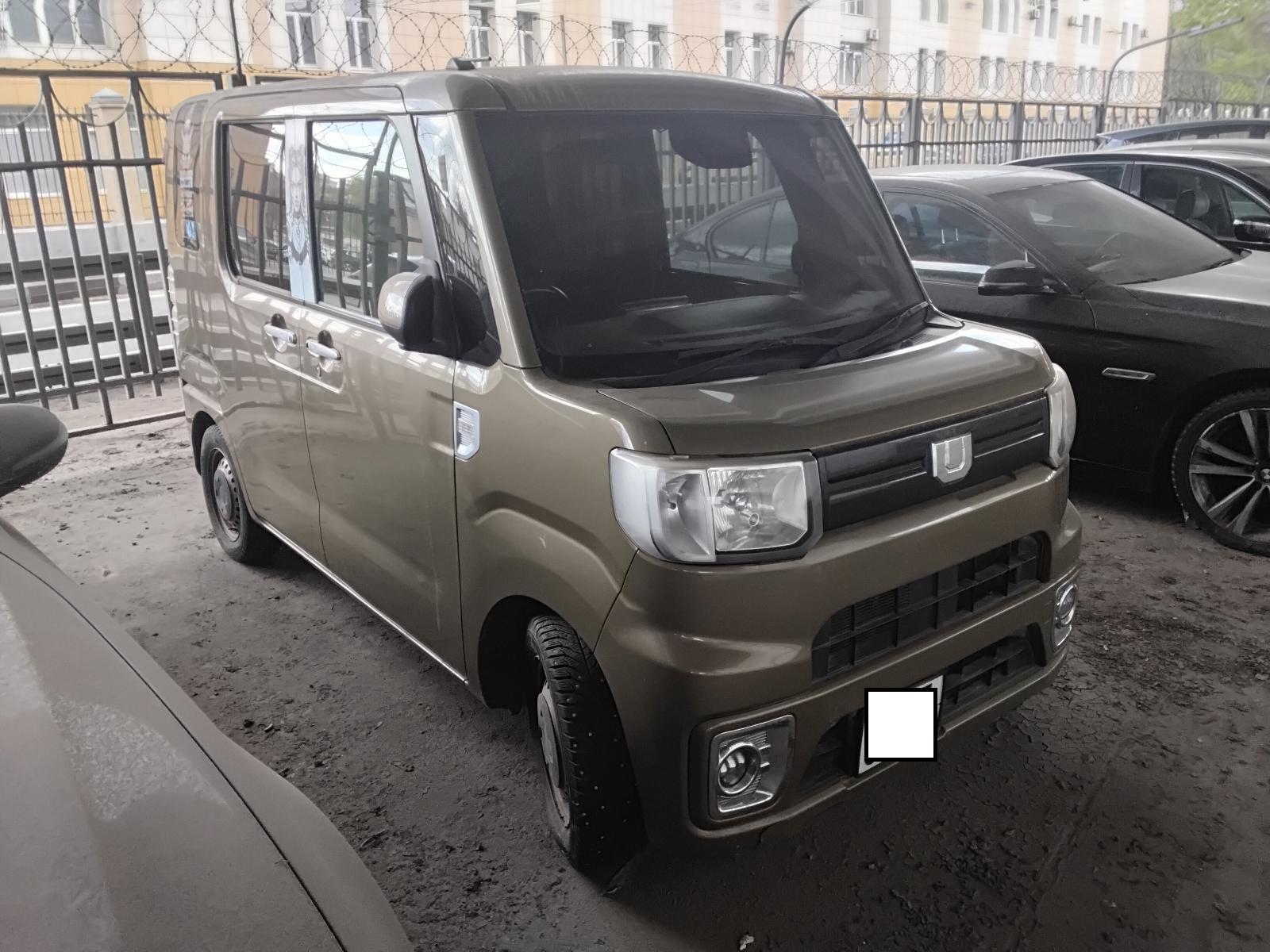 Daihatsu Wake