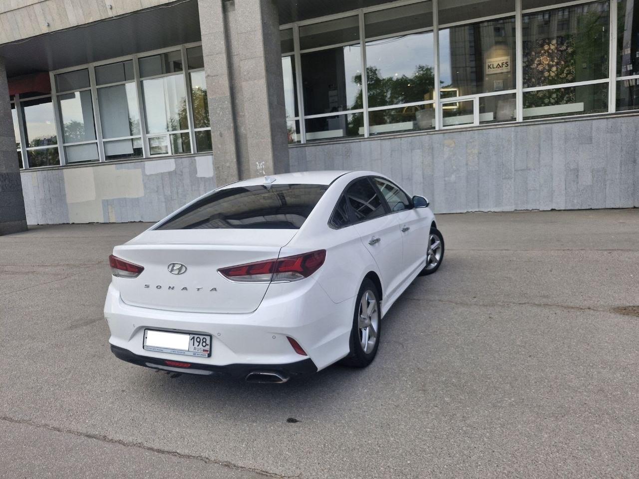 Hyundai Sonata