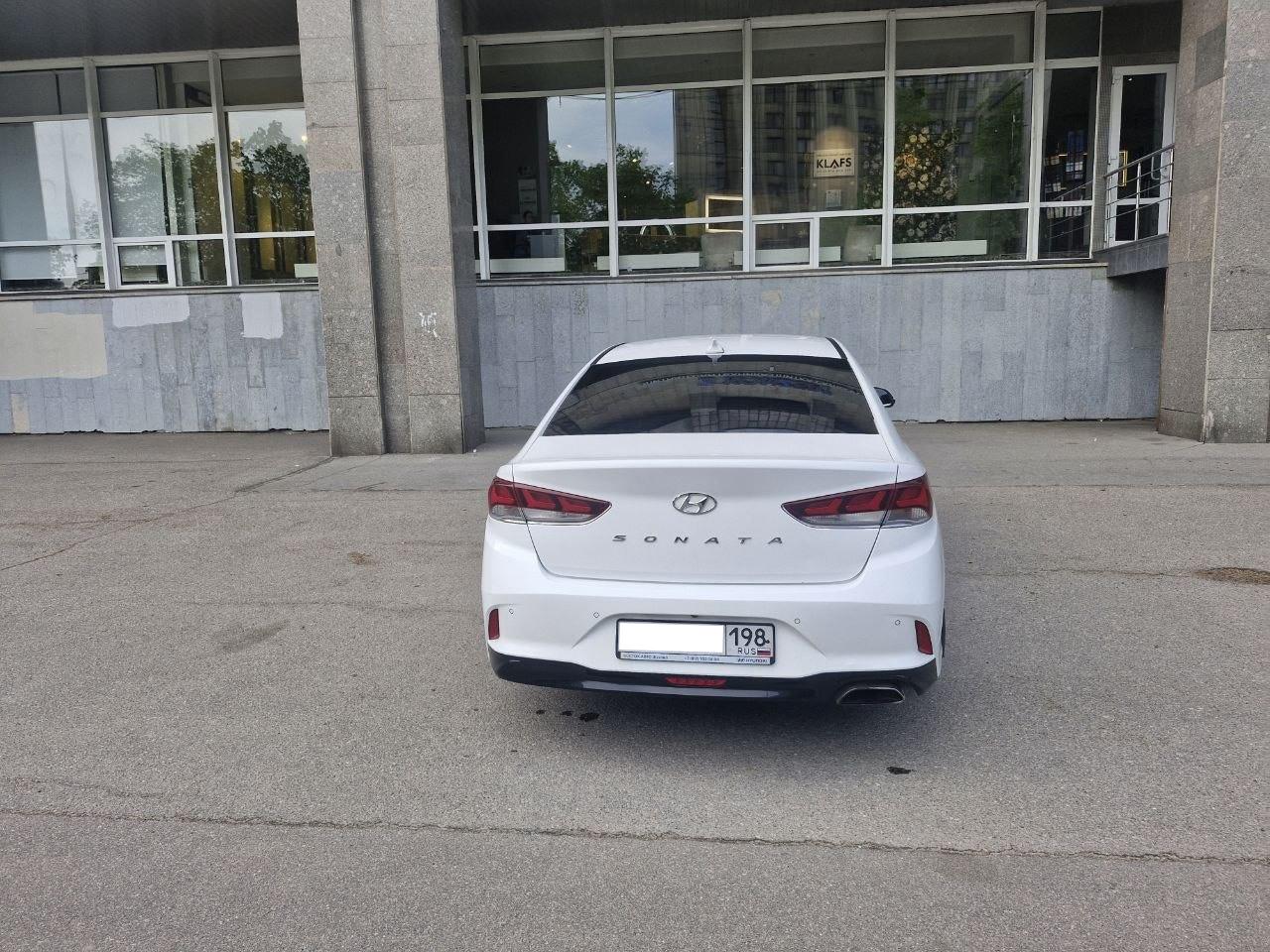 Hyundai Sonata