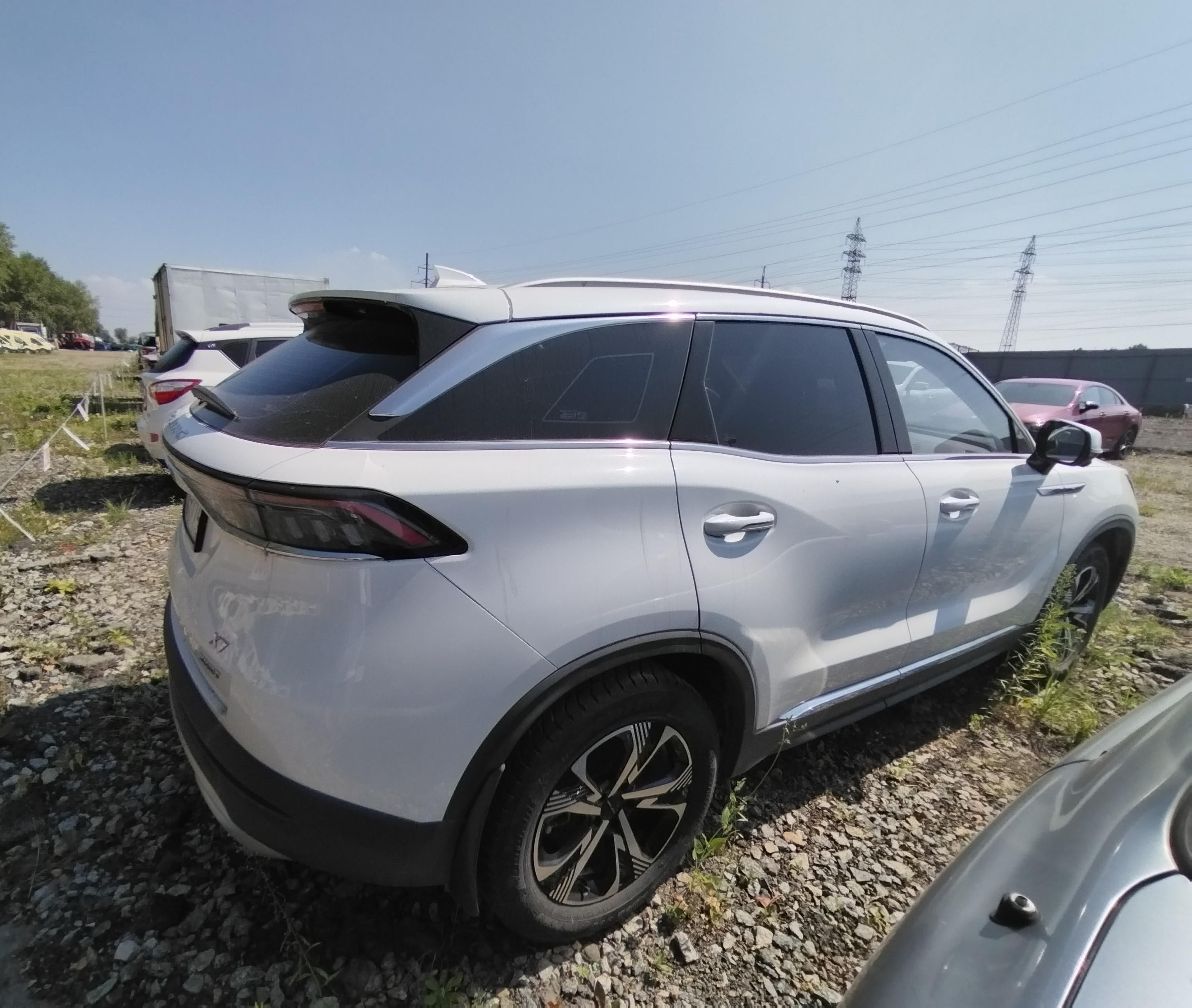 Baic X7