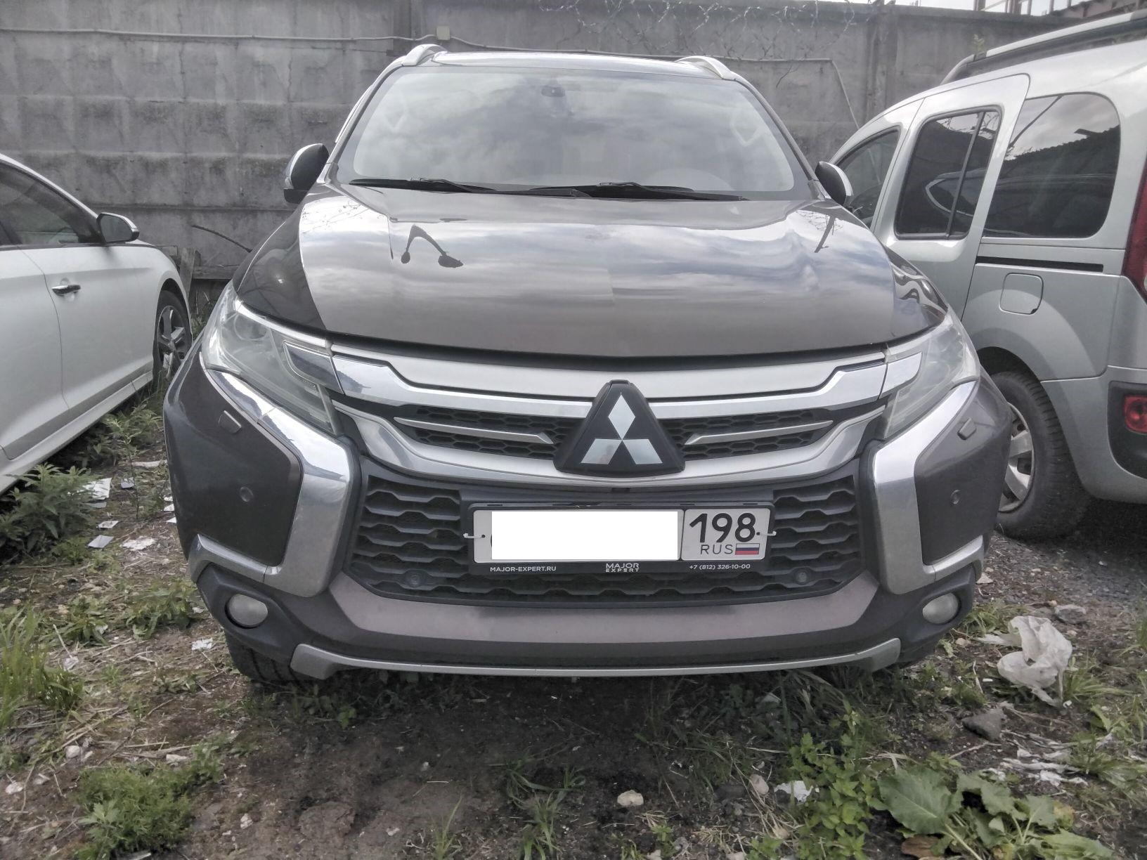 Mitsubishi Pajero Sport