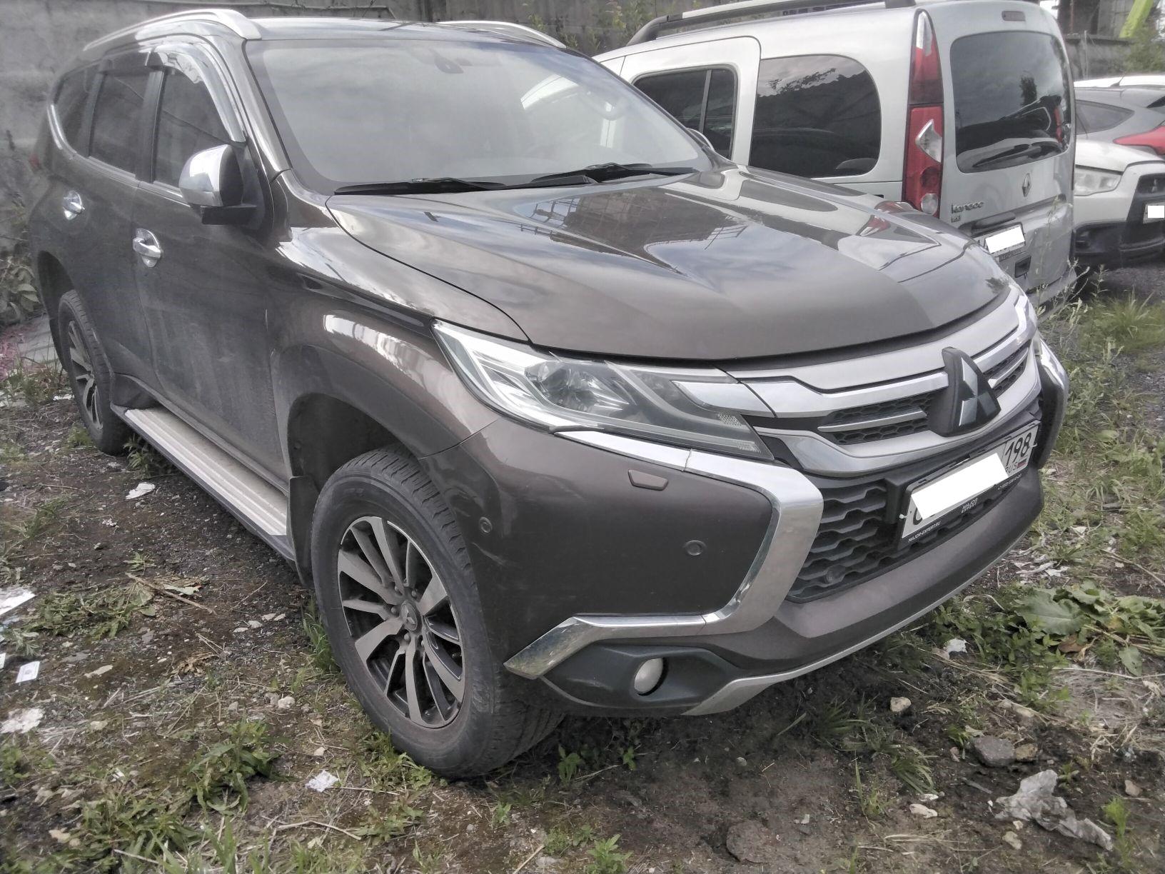 Mitsubishi Pajero Sport