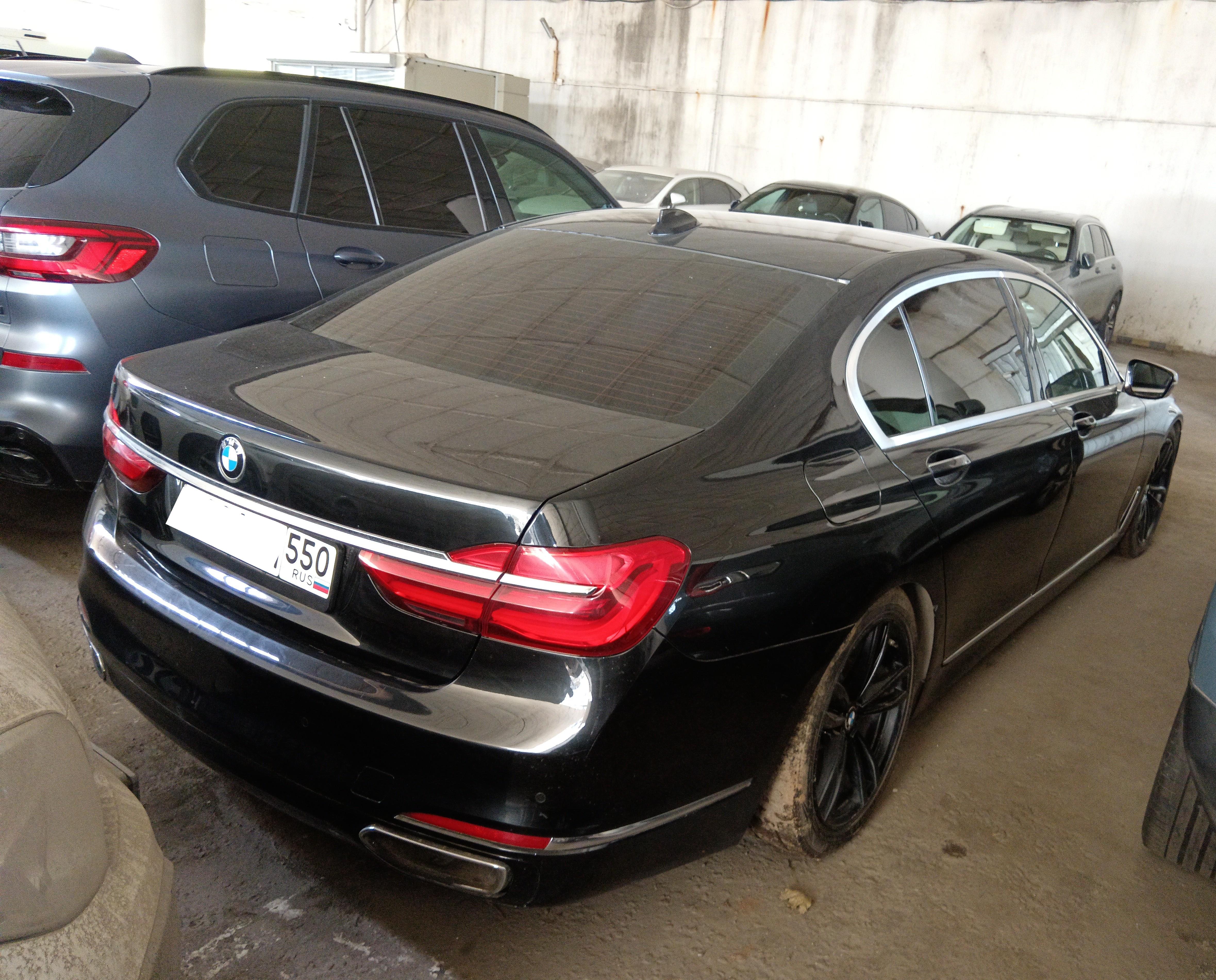 Bmw 7-Series