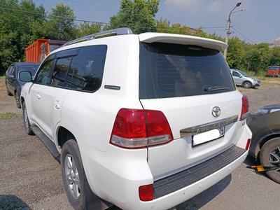 auto-media-item-2