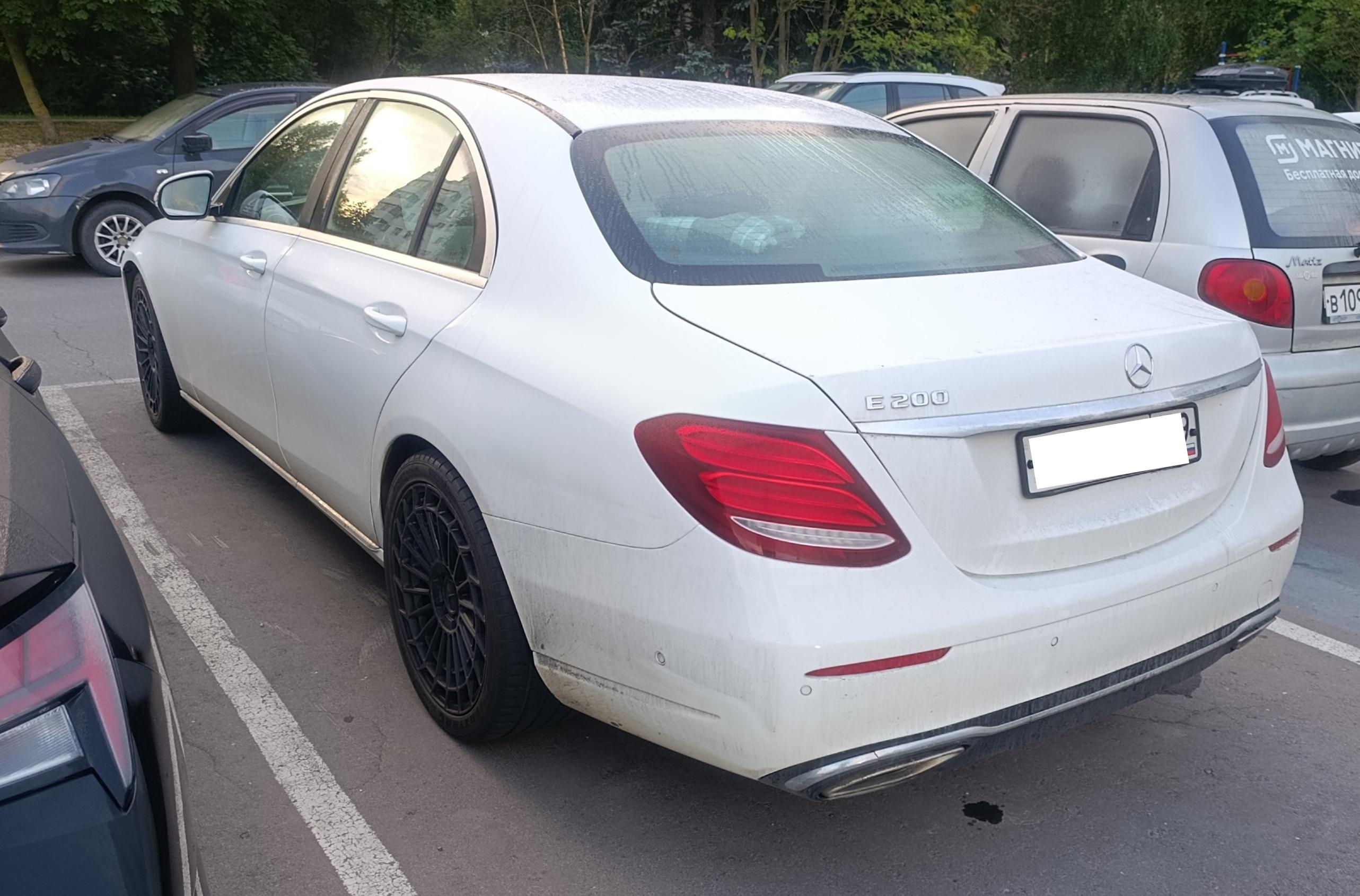 Mercedes-Benz E-Class