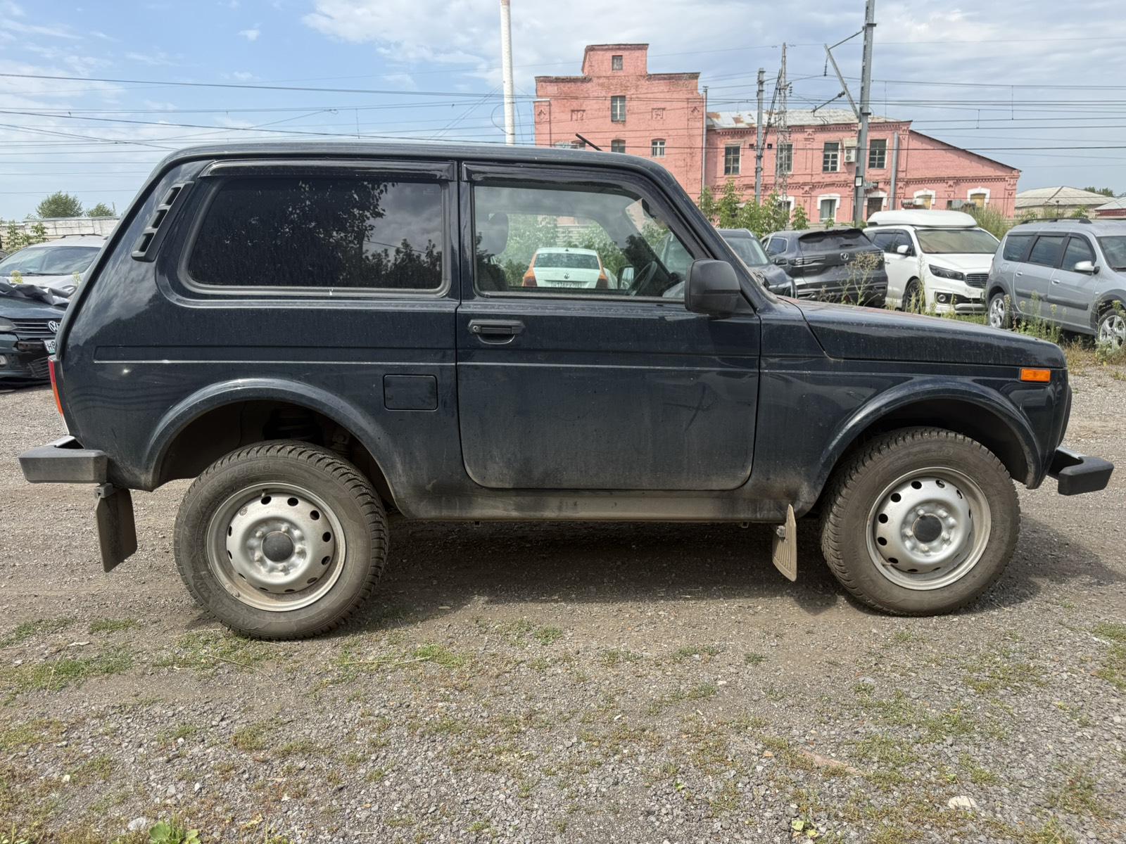 Lada (Ваз) Нива Легенд