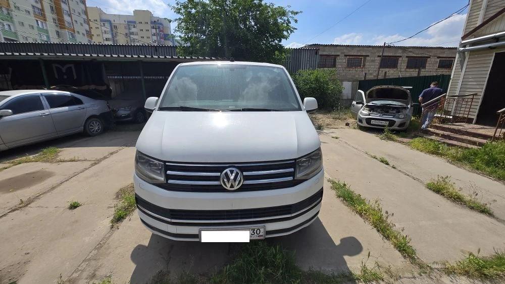 Volkswagen Caravelle