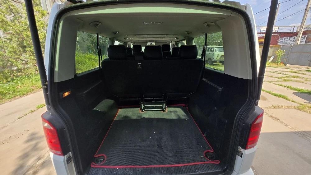 Volkswagen Caravelle