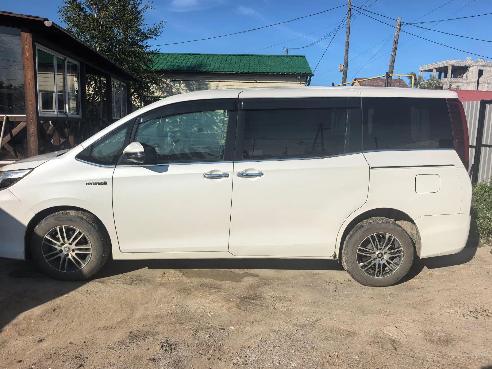 Toyota Esquire