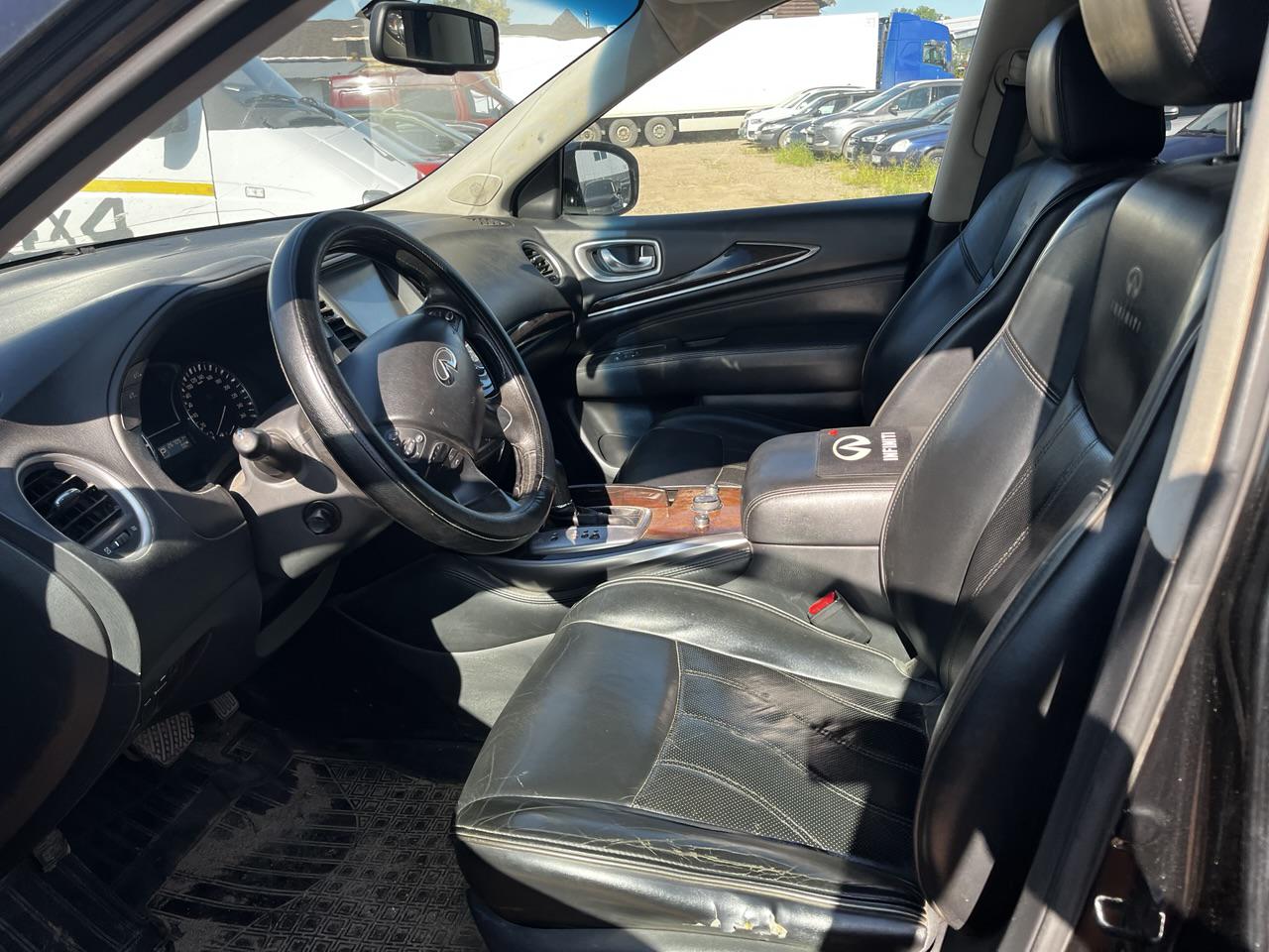 Infiniti Jx35
