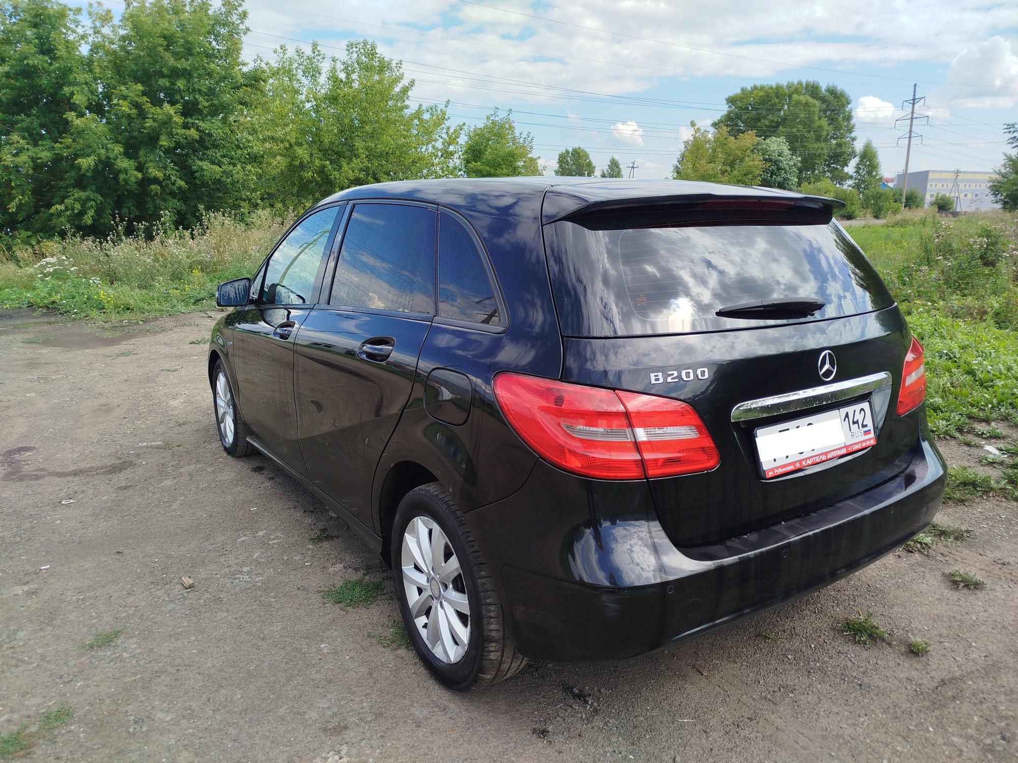 Mercedes-Benz Glb