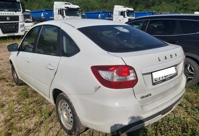 auto-media-item-3
