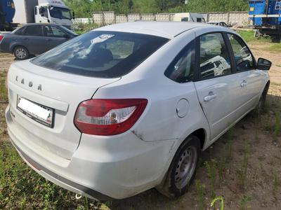auto-media-item-2