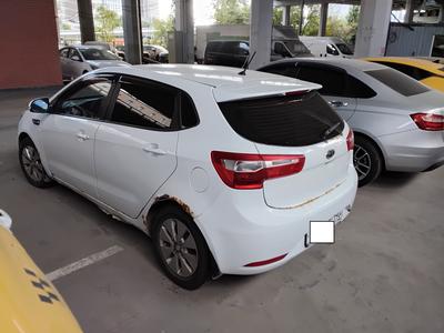 auto-media-item-4